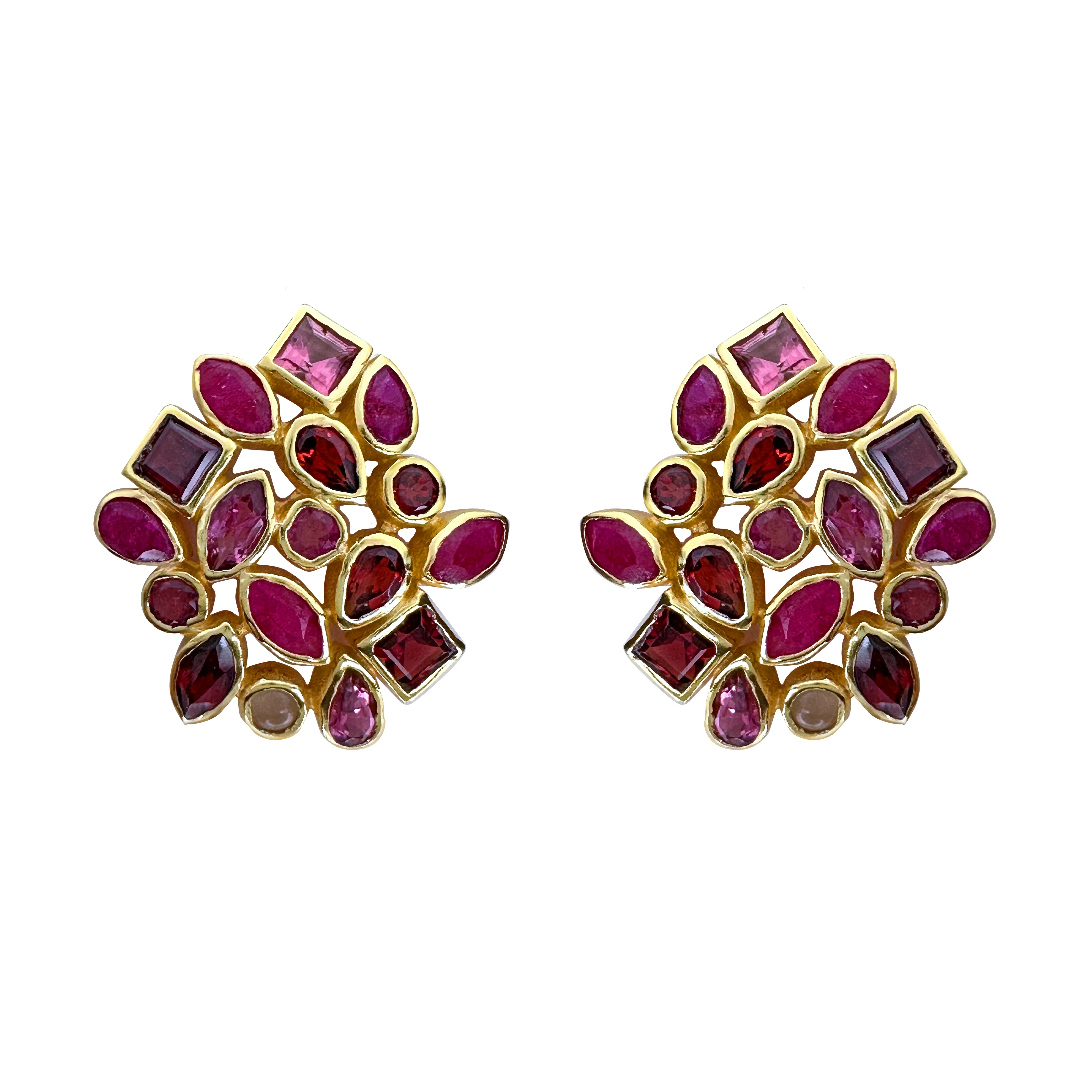 Cluster Earrings in Mixed Reds