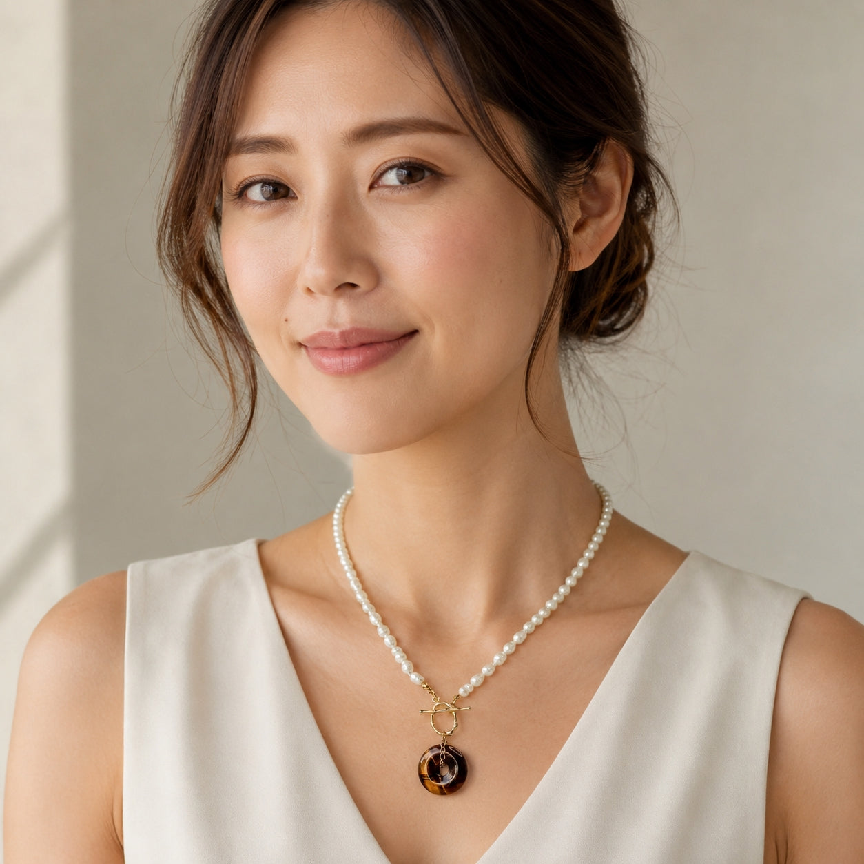 Modern Ming Pearl Necklace with Tiger's Eye Pi Disc