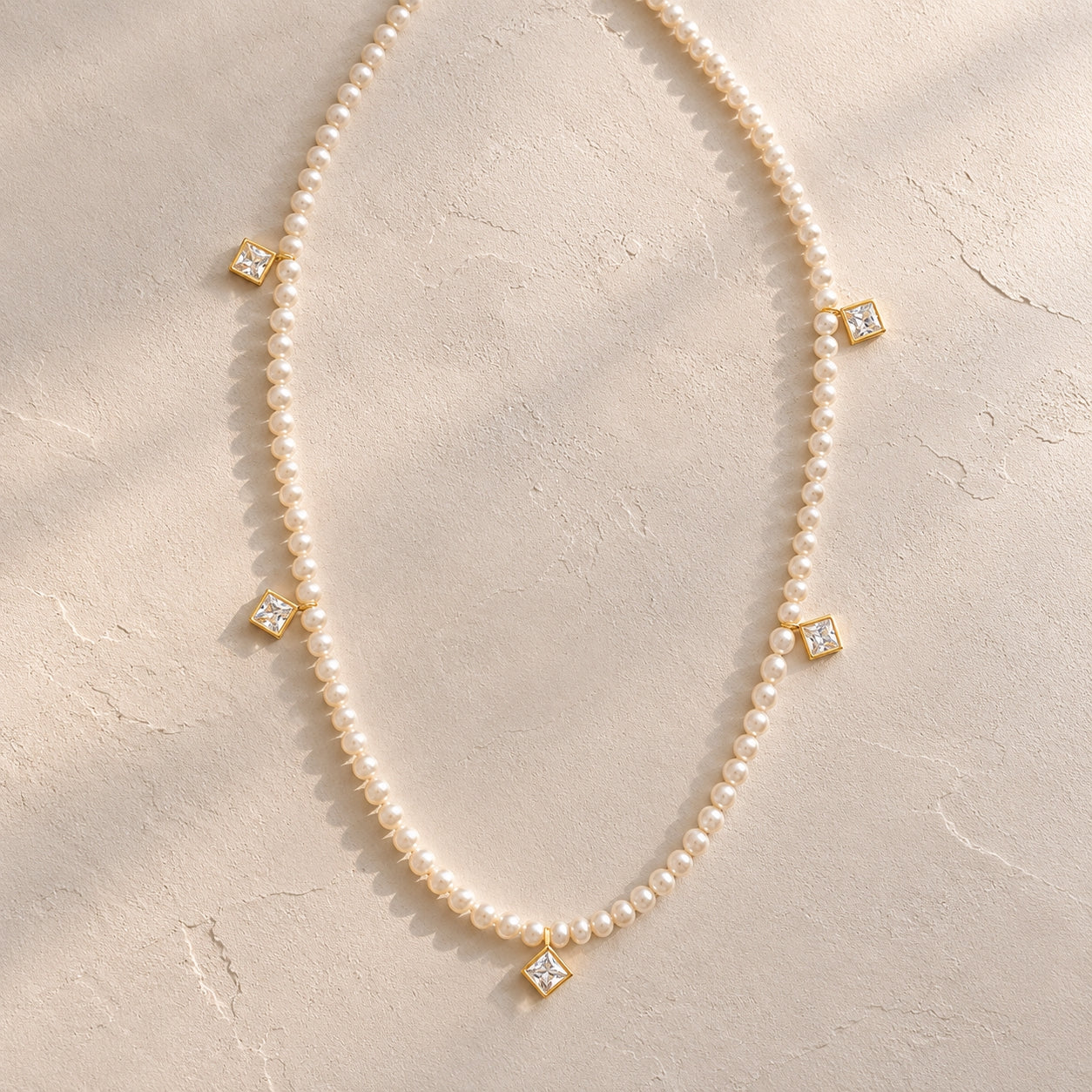 Shaker Pearl Necklace