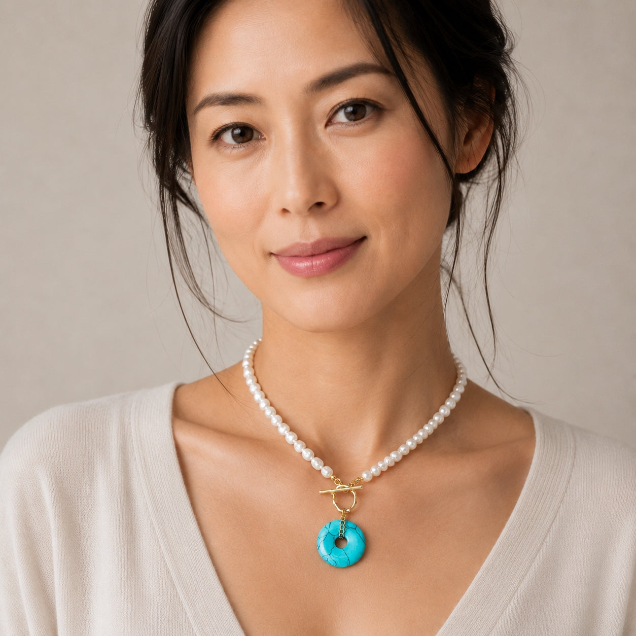 Modern Ming Pearl Necklace with Turquoise Pi Disc