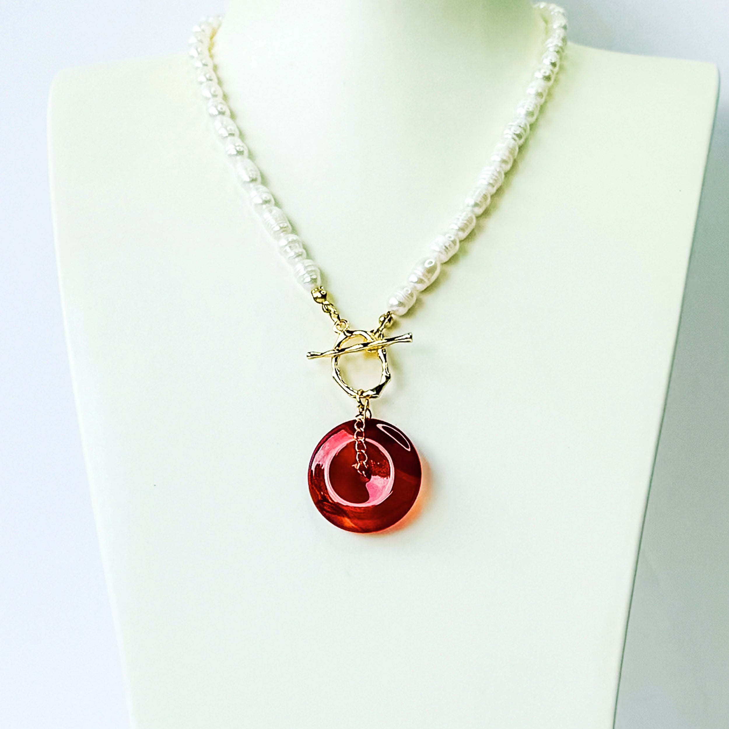 Modern Ming Pearl Necklace with Carnelian Pi Disc in Carnelian, gold plated, handcrafted gemstone necklace Singapore